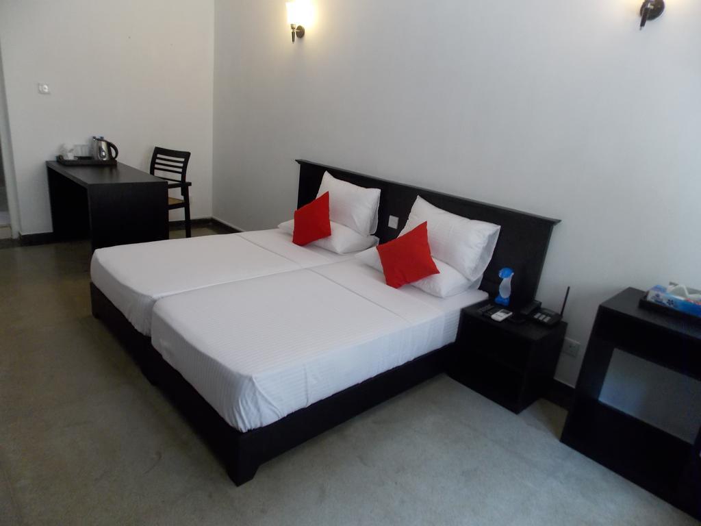 Casons B&B Colombo Exterior photo