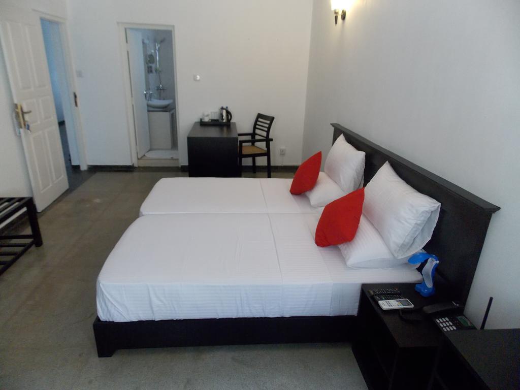 Casons B&B Colombo Exterior photo