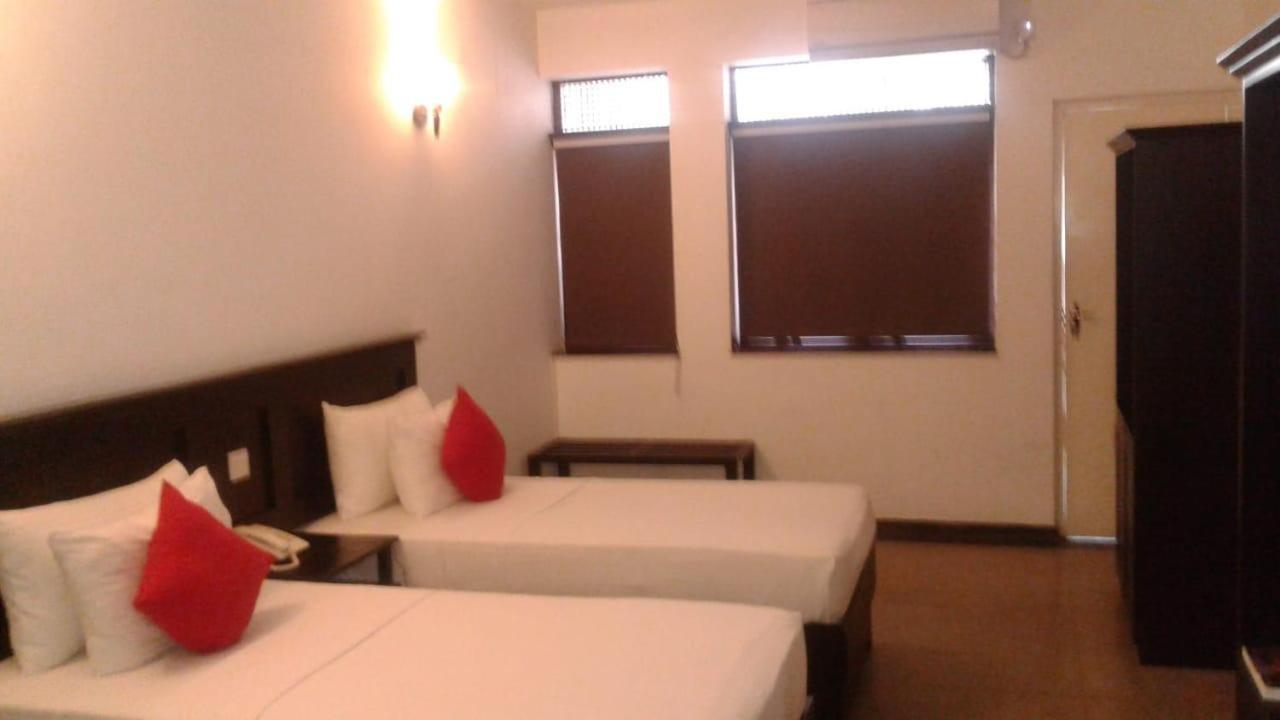 Casons B&B Colombo Exterior photo